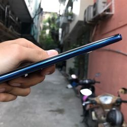 Tren Tay Galaxy Note 8 Dau Tien Ve Viet Nam Dep Va Dang Cap 335 2